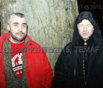 Con el decano de la facultad teológica de la Universidad de Letonia, un escritor, un sacerdote Ralph Kokin cerca de roble sagrado de Curonios